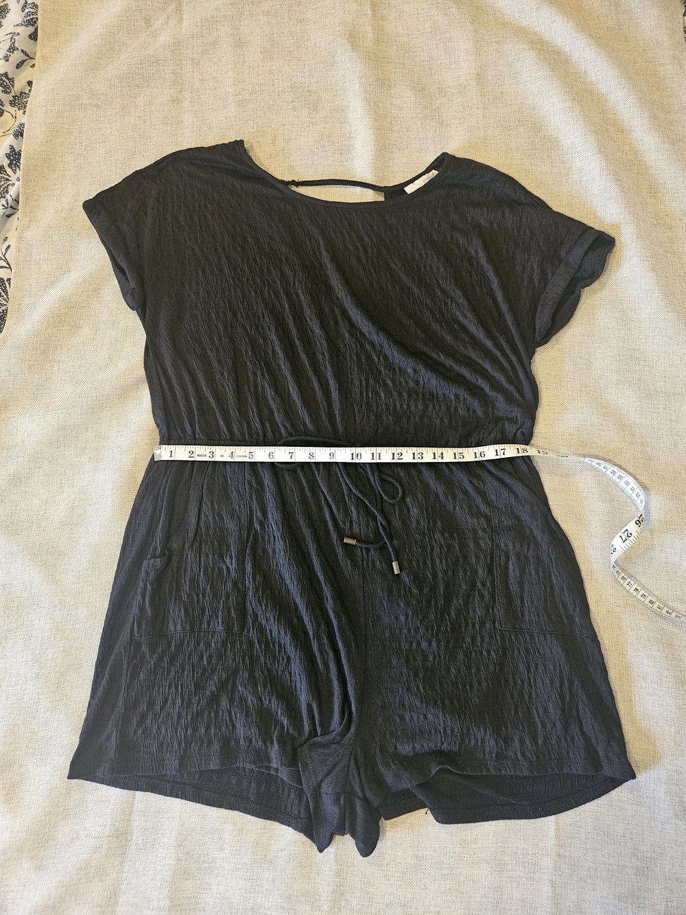 Universal Thread Womens 2x Black Short Sleeve ShortsRomper with Drawstring Waist
